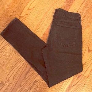 Hunter Green Not Your Daughter’s Jeans!